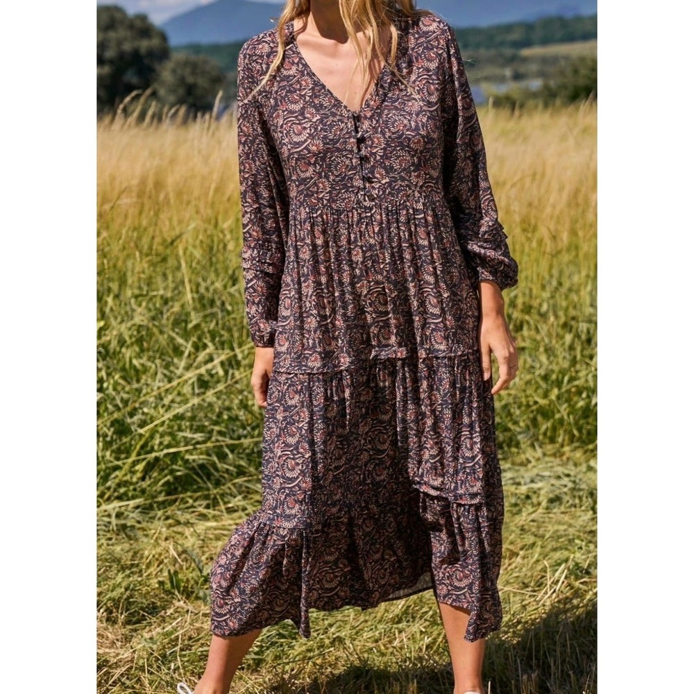 070- Faherty Tiered Midi Dress